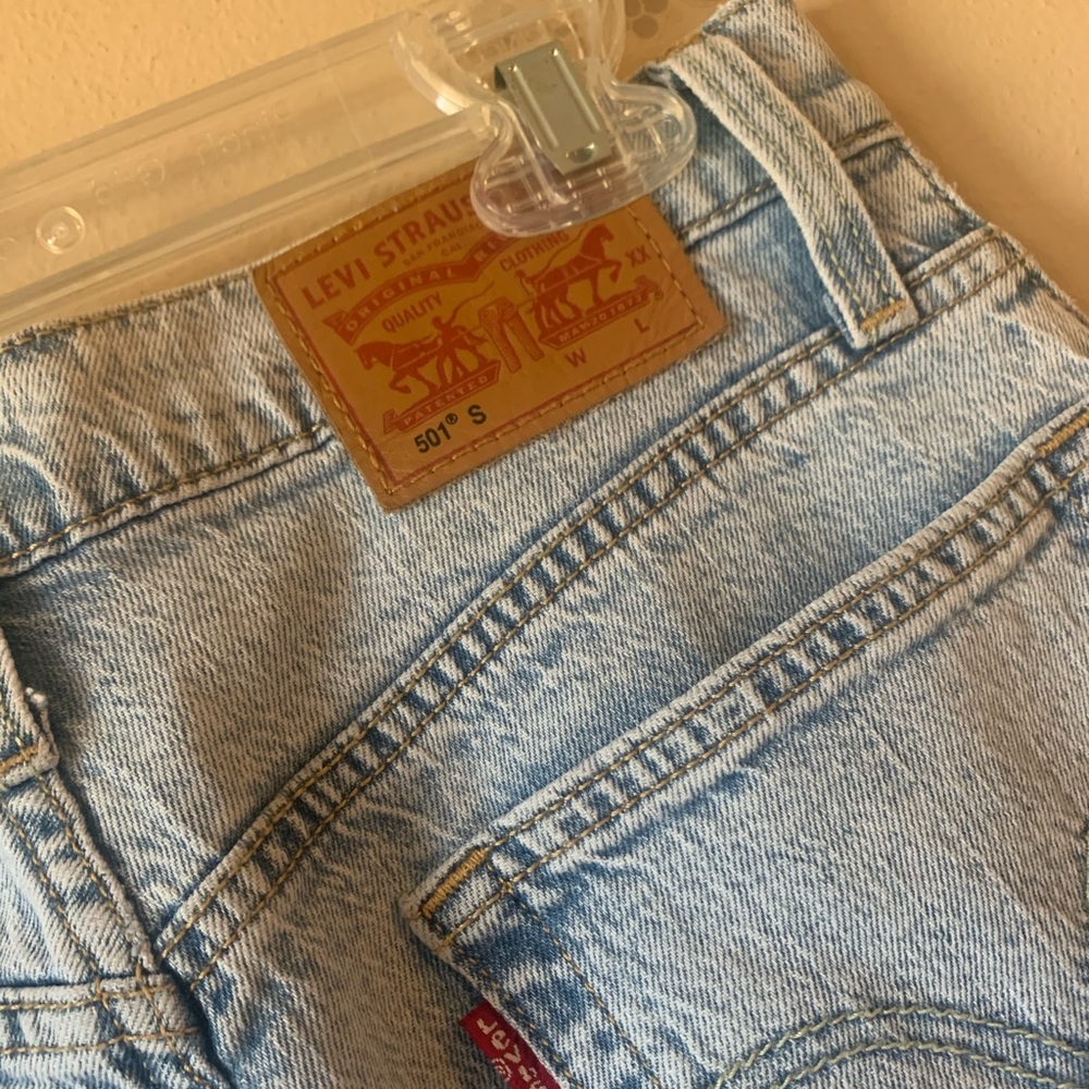 Acid Wash Levi’s